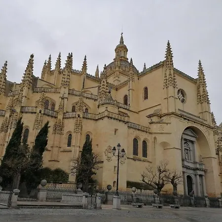 Apartamento Trinidad Segovia